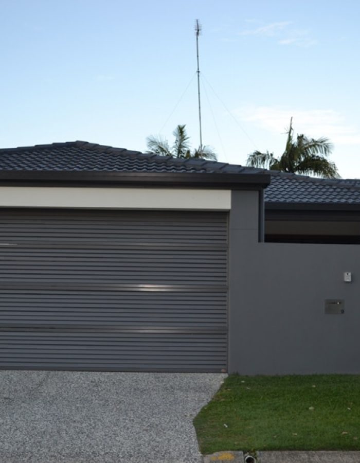 ALUMINIUM LOUVERED PANELIFT DOOR WITH PEDISTRIAN GATE Colorbond Louvres Garage Door Gold Coast